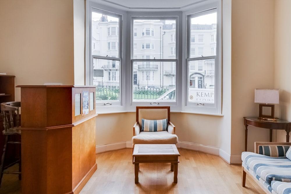 The Gullivers Hotel Hove Extérieur photo